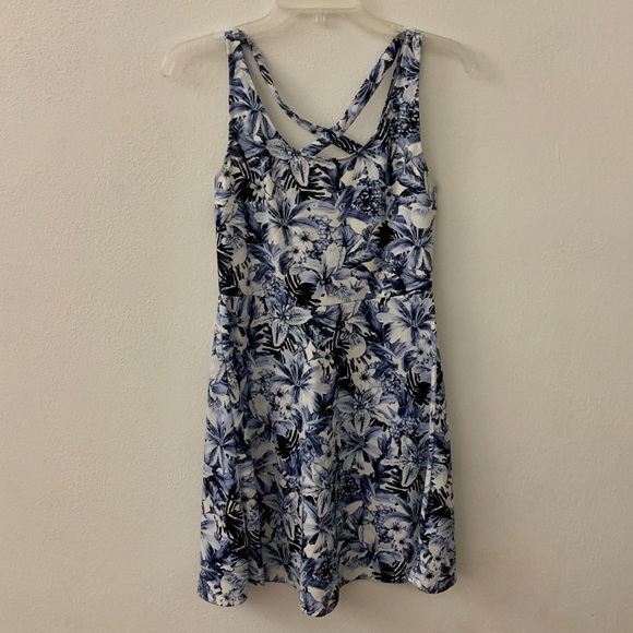 H&M Floral print dress - Picture 1 of 4